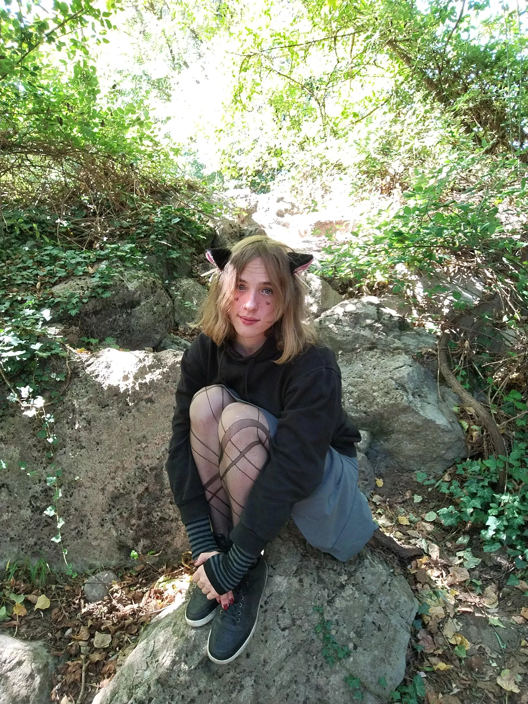 Boys, i did it, my first walk outside in cute clothes 🥰🥰