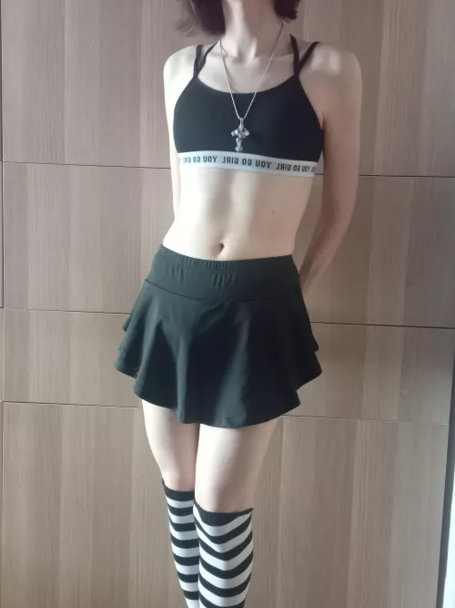 Don't look at my tummy, I'm working on it... 🫣