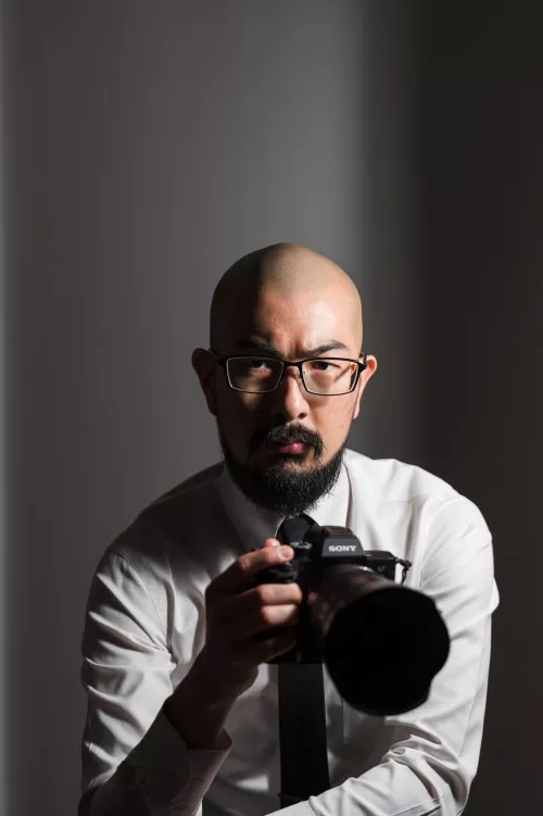 First time here. I rarely smile in front of the camera. 😅 Greetings from Thailand.