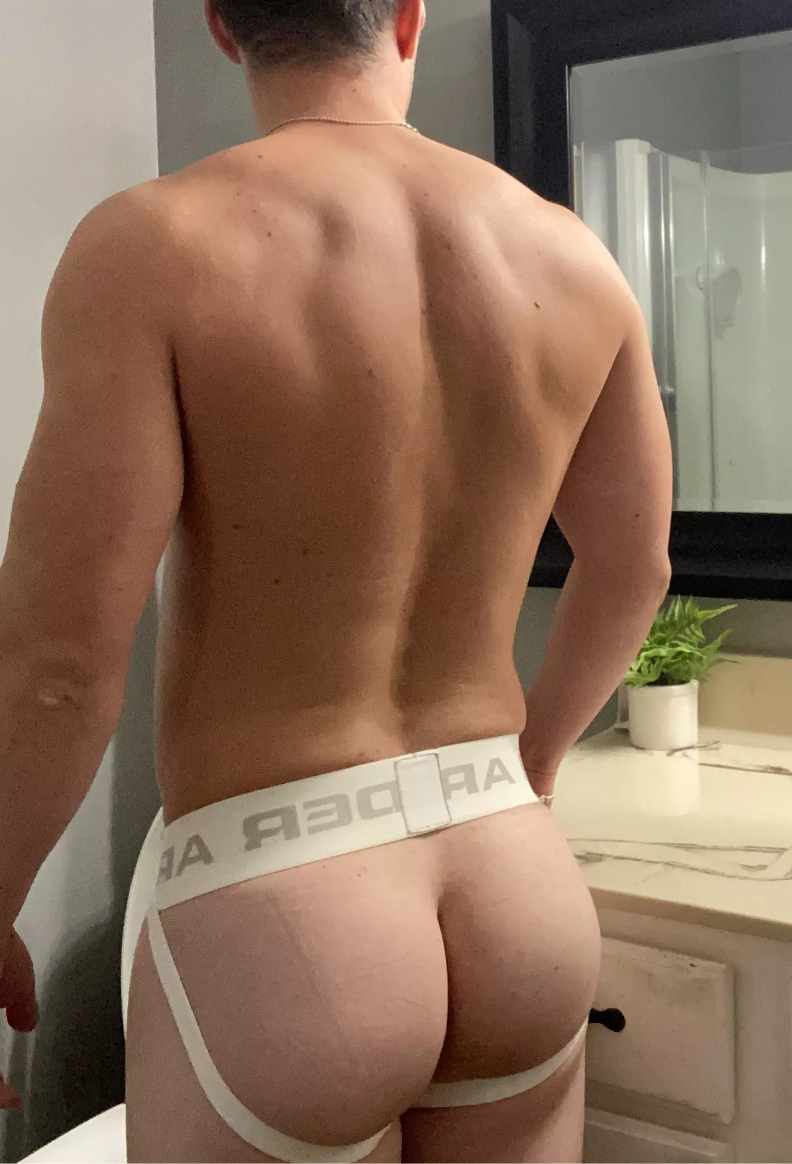 Hit 315lb for squat finally. 