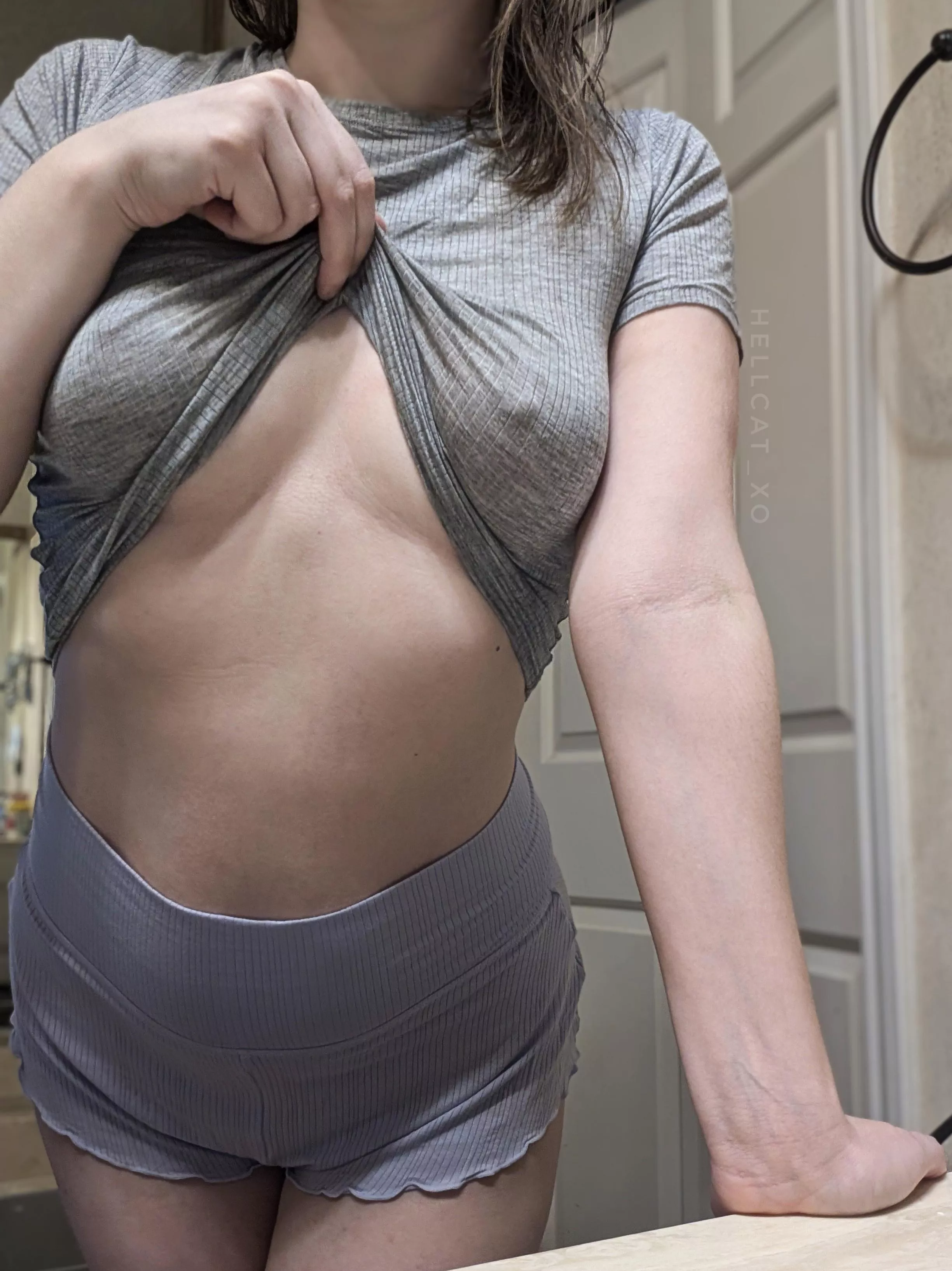 I almost forgot! It's titty tuesday!