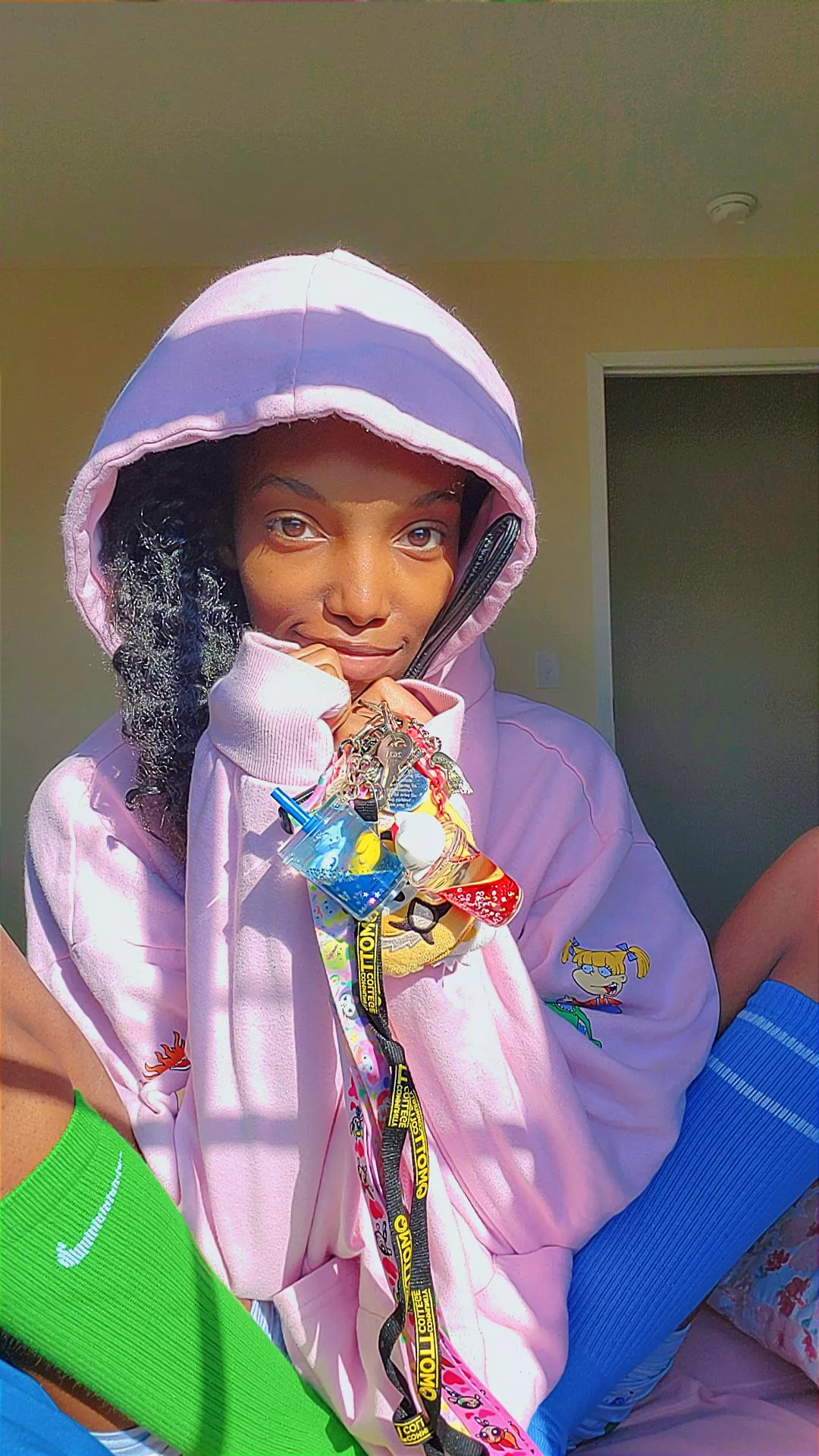 OOTD ft my chucky Keychain 🌈☺️