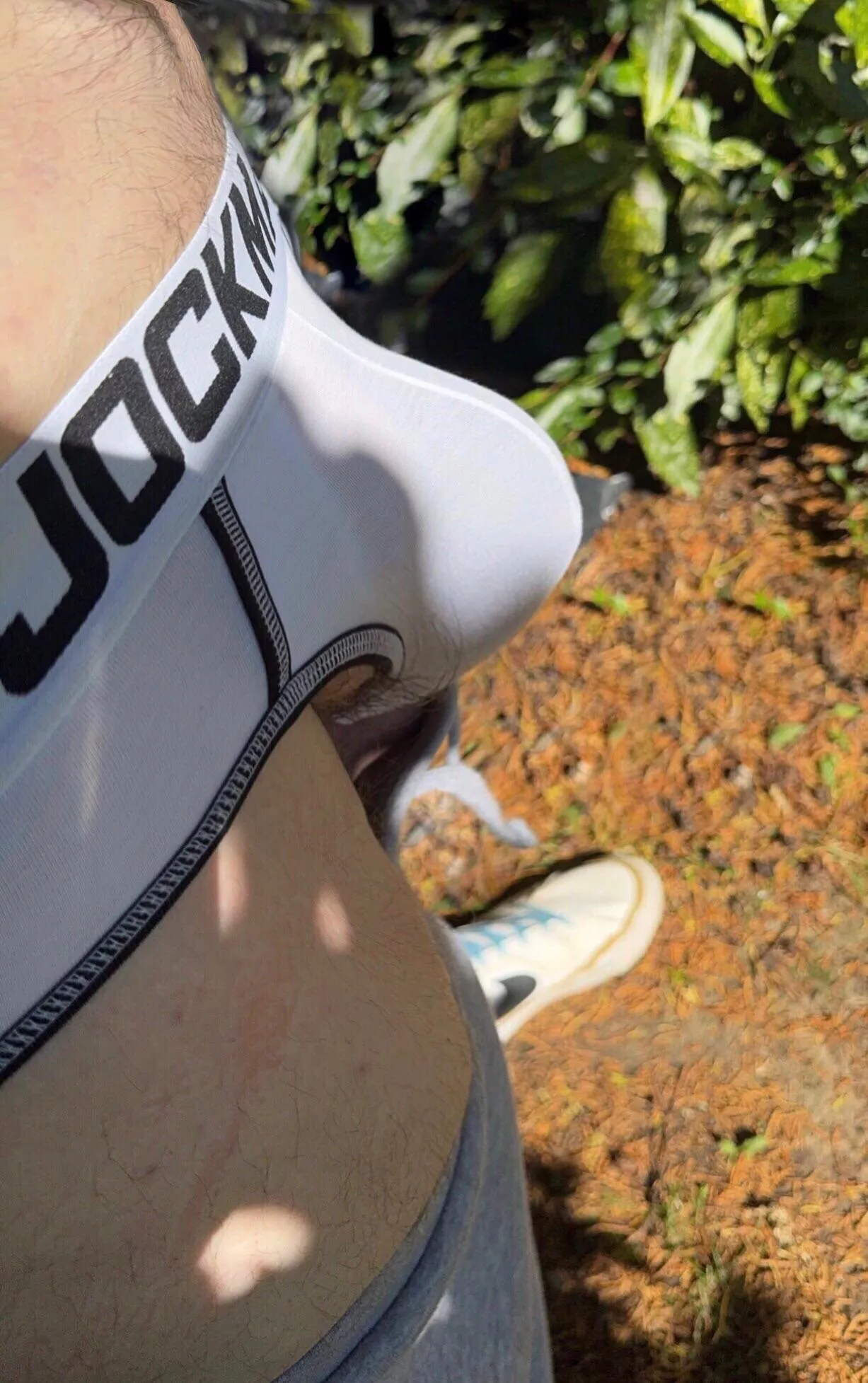 Want a daddy to grabo this in their hand 😗