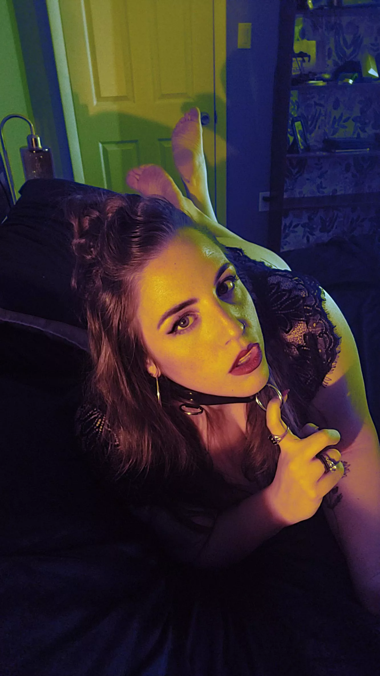 would you lick my soles if you lost a bet?