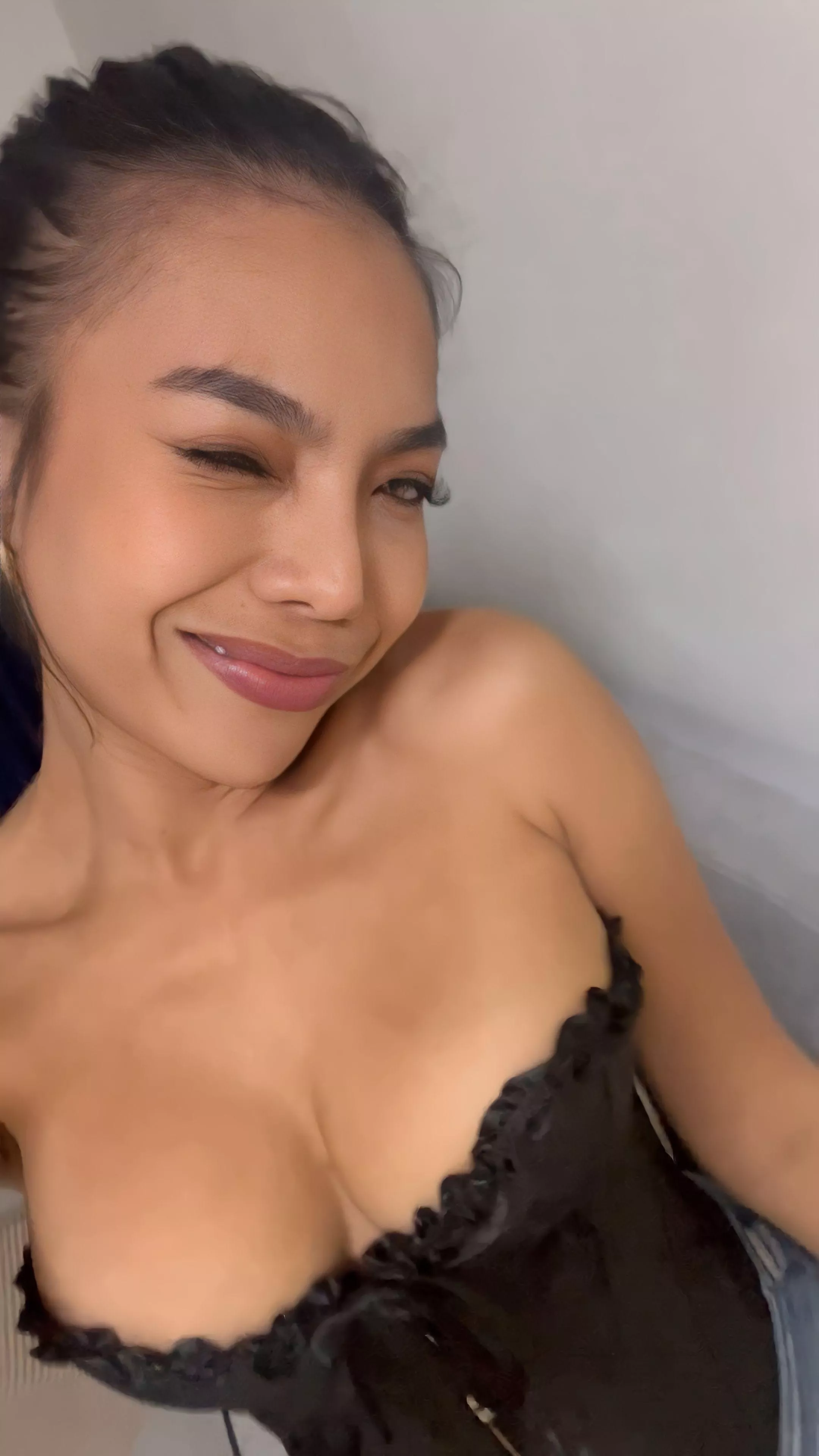 Would you want me as your little sextoy or your gf?