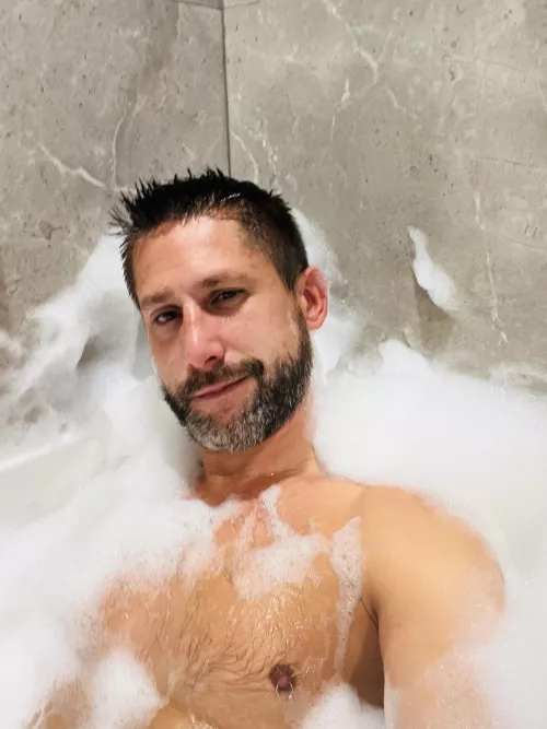 1st bubble bath in the new apt