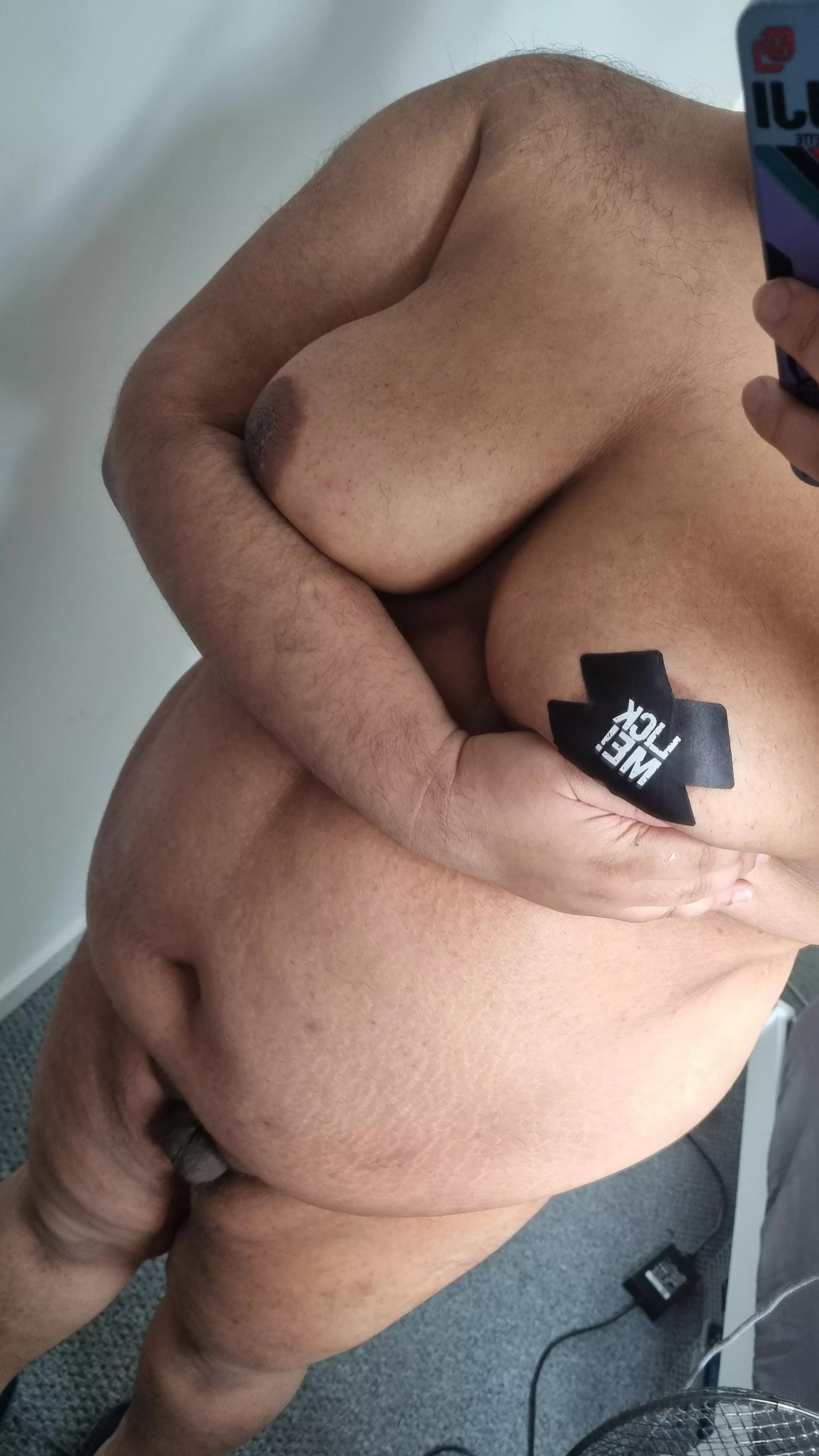 Baby come over I've got 1,000 bottles of baby oil and lube at the house (no diddy)