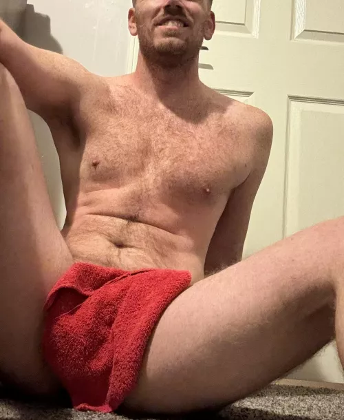 Congrats @u/betsey4fun your team won again…however this is the most red I’m willing to wear! Hope you don’t mind 😏