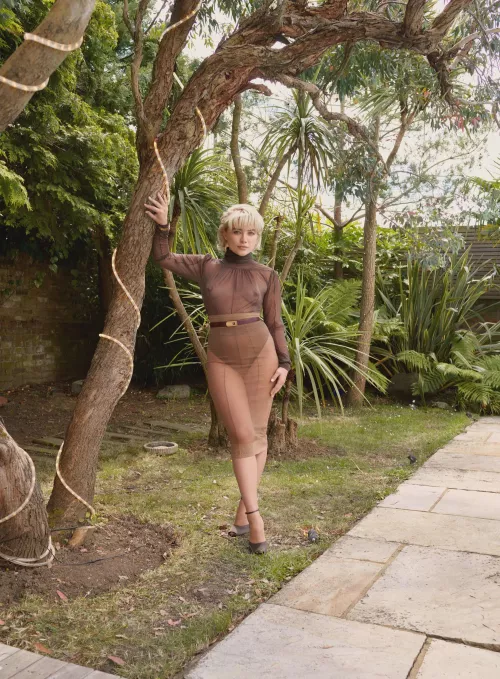 Florence Pugh showing her goods