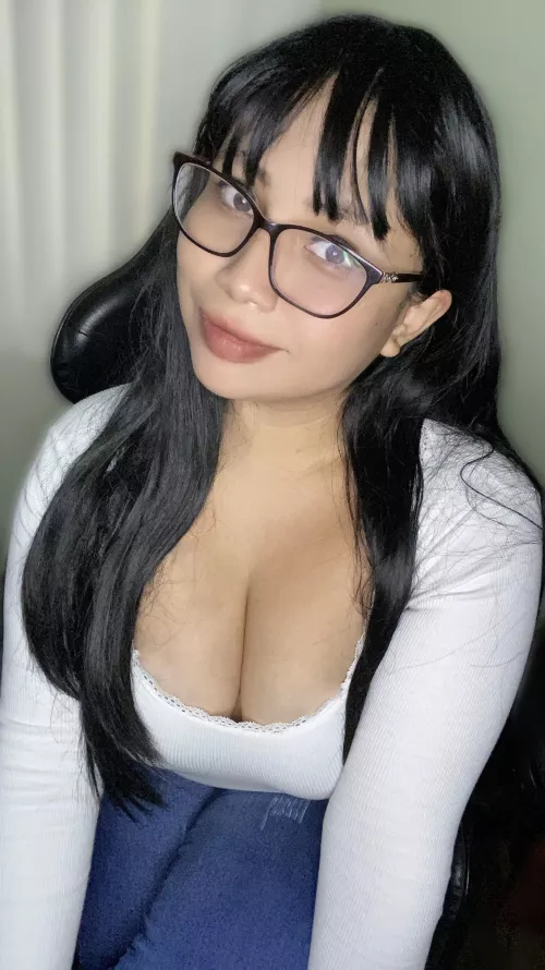 I have a policy of no bra when i date someone 