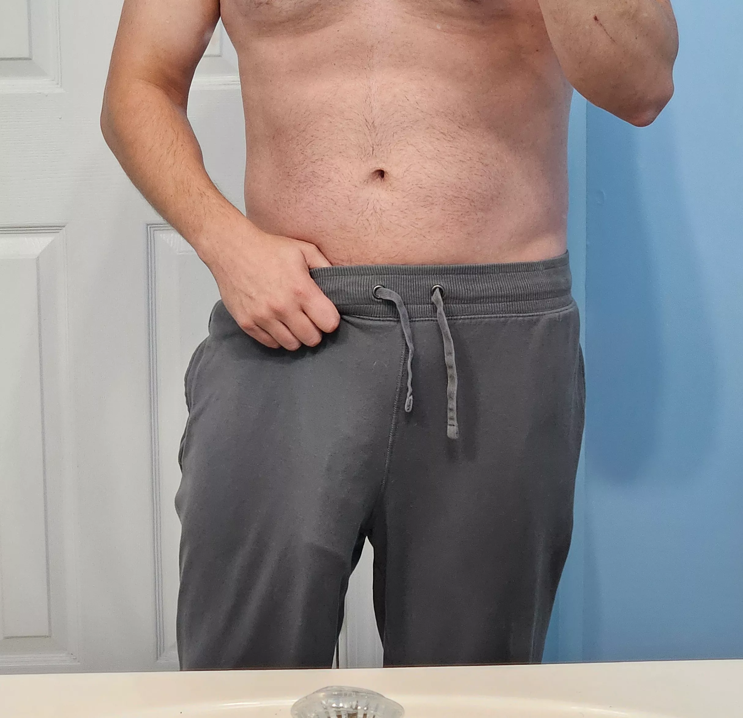 Its starting to feel like sweatpants weather