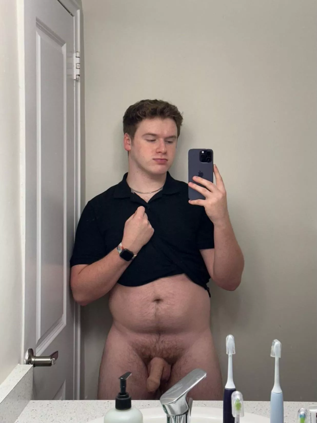 Just wanna oil up my dong and bate all afternoon 😵‍💫 [26]