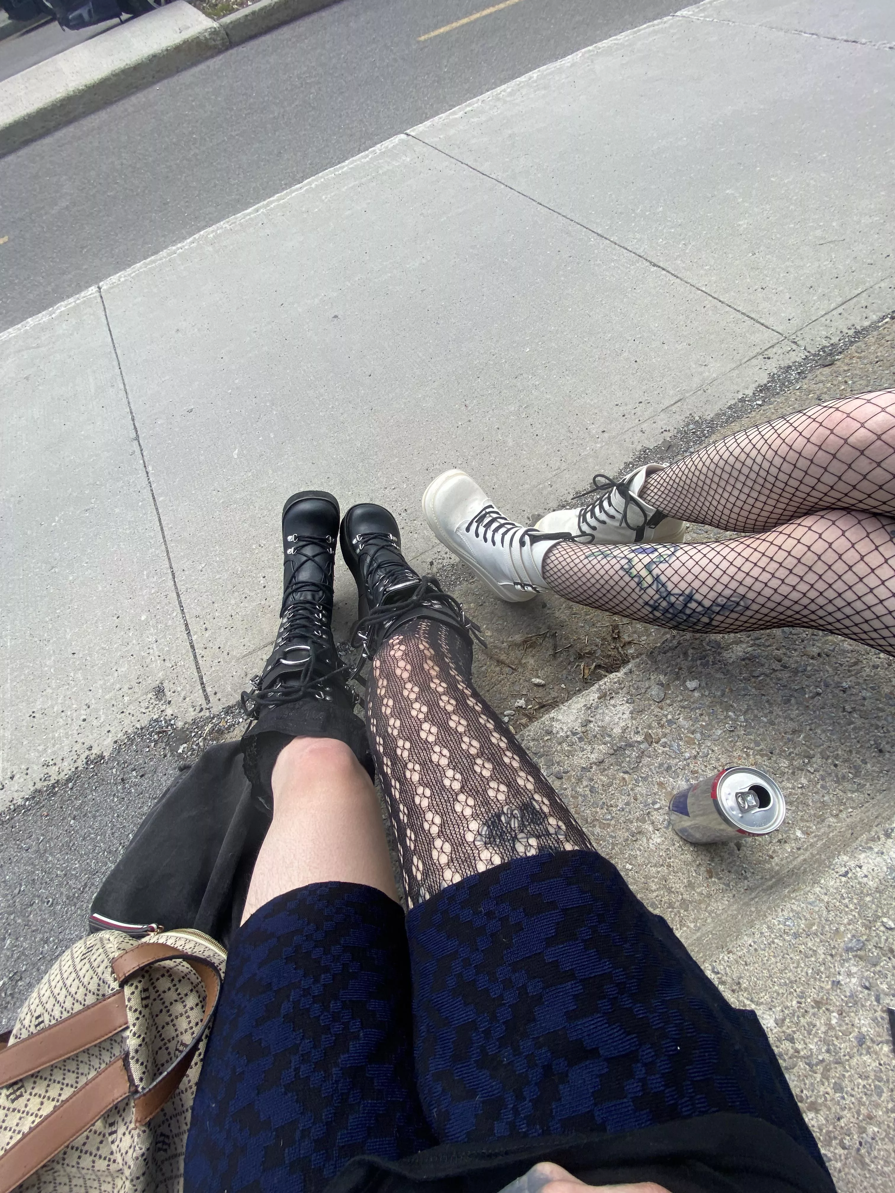 your friendly neighbourhood goths 🖤😂