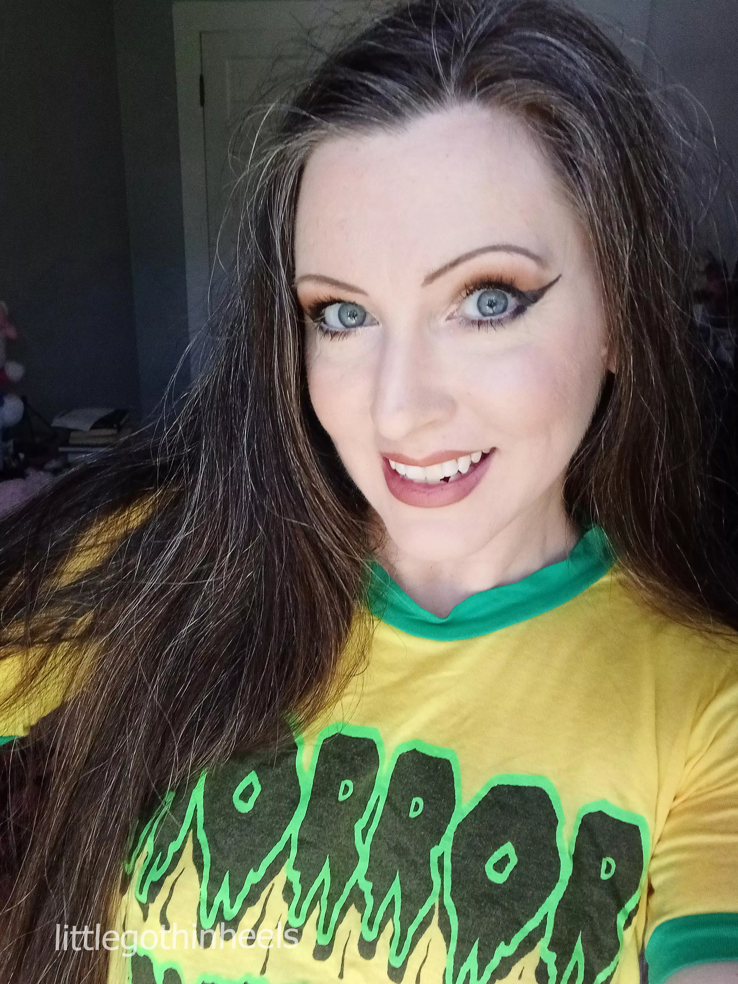 your smile brightens someone's day :-)