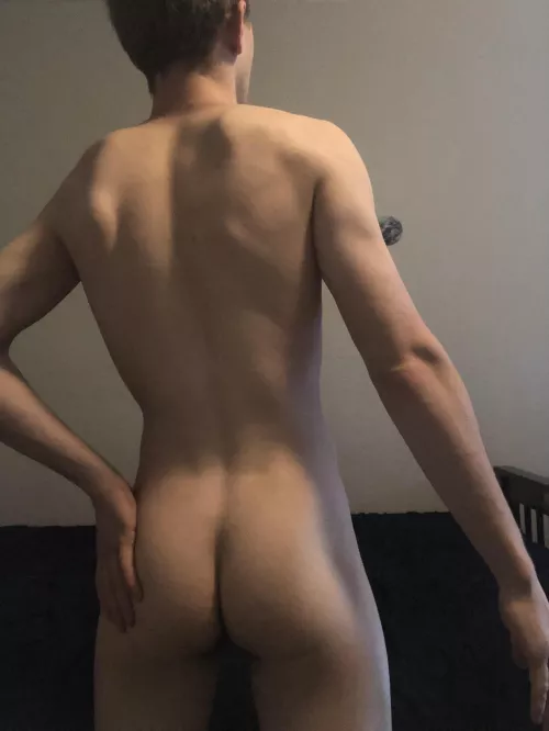 (22) How does my butt look?