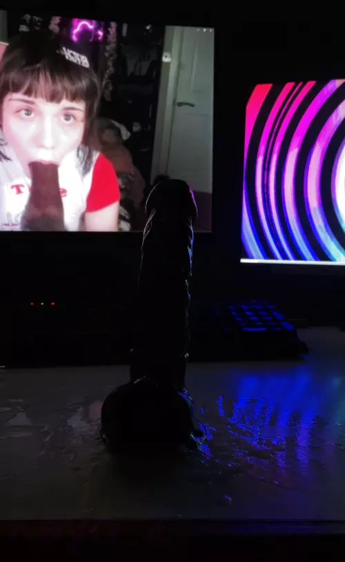 getting crazy again on that dildo, I made a mess