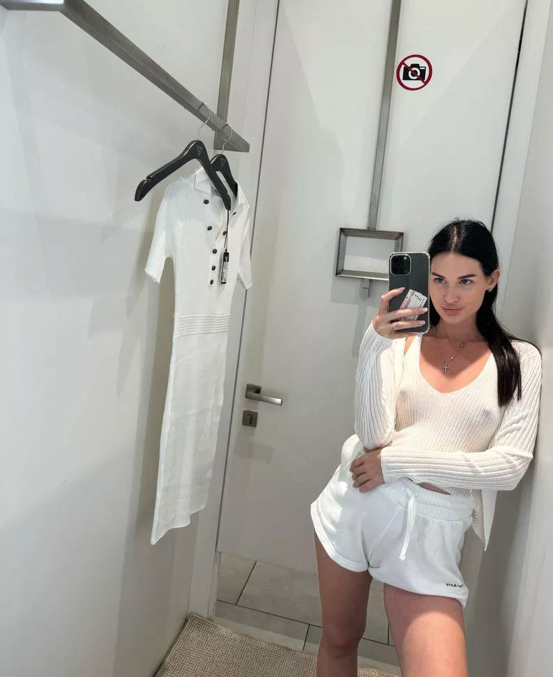 haha, did someone say you can't take pictures here? maybe you can't fuck here either lol