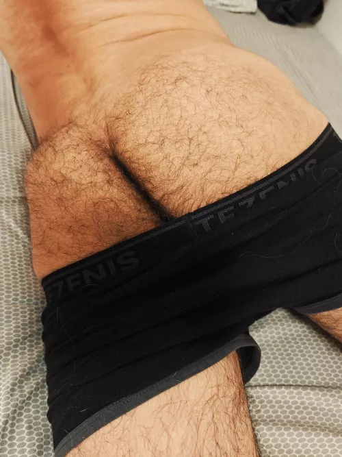 How many likes can this booty reach? 😋