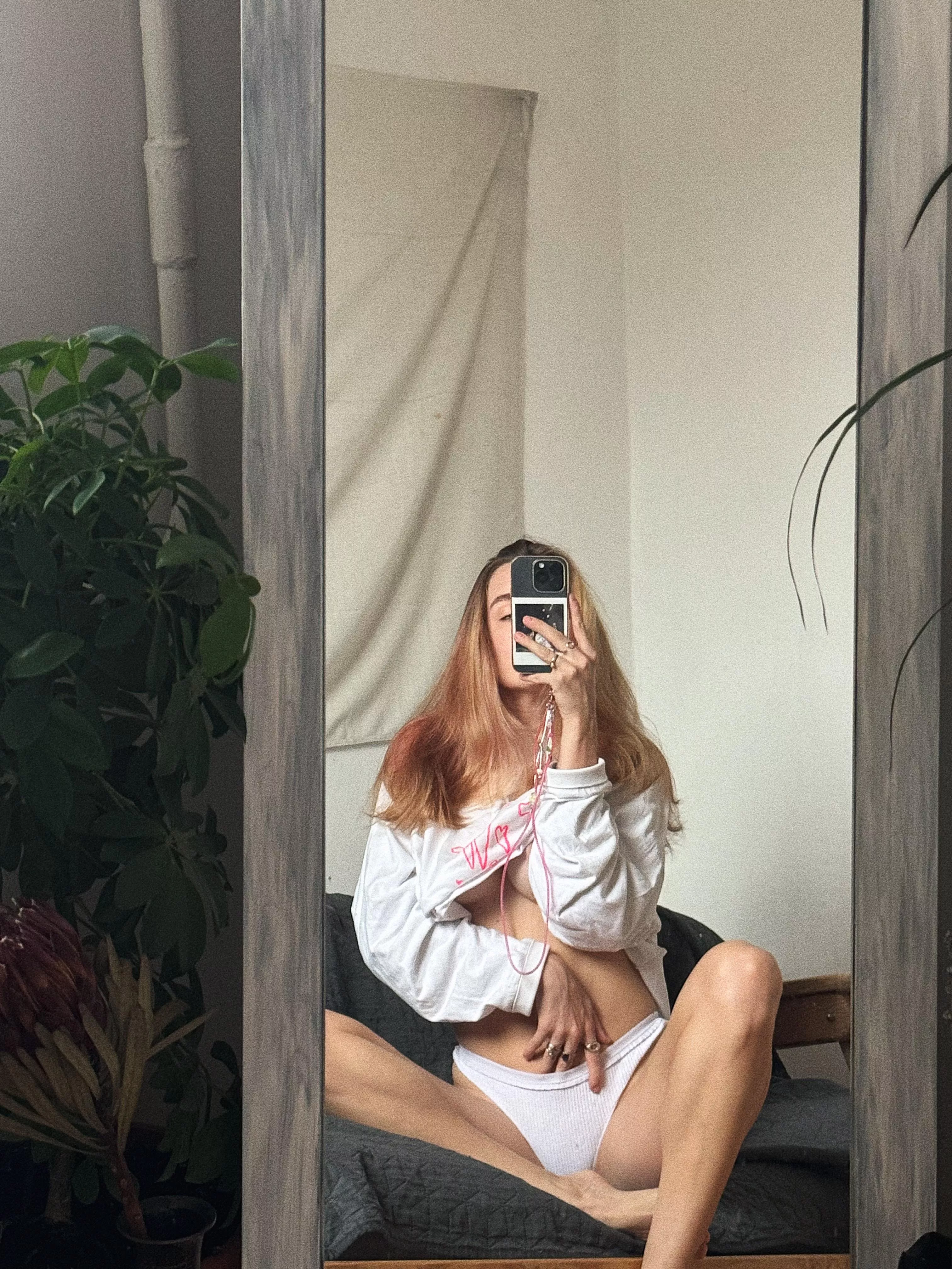 sexy white outfit days! <3