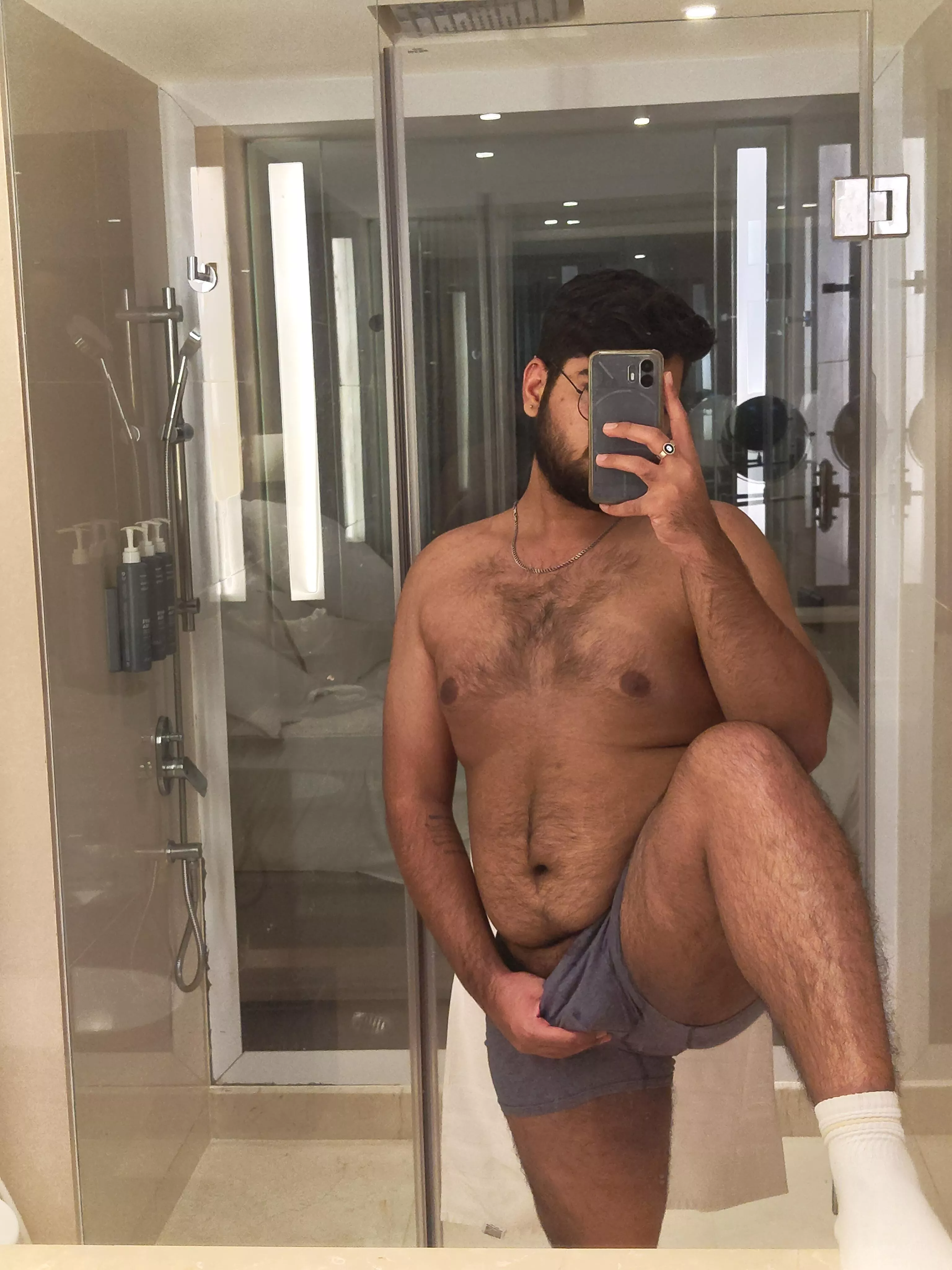 Soooo hornyyyy, hmu ;) 