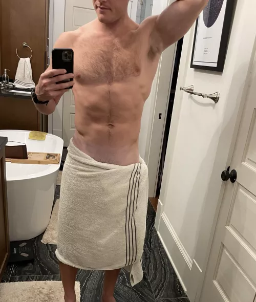 This mirror was pretty much made this