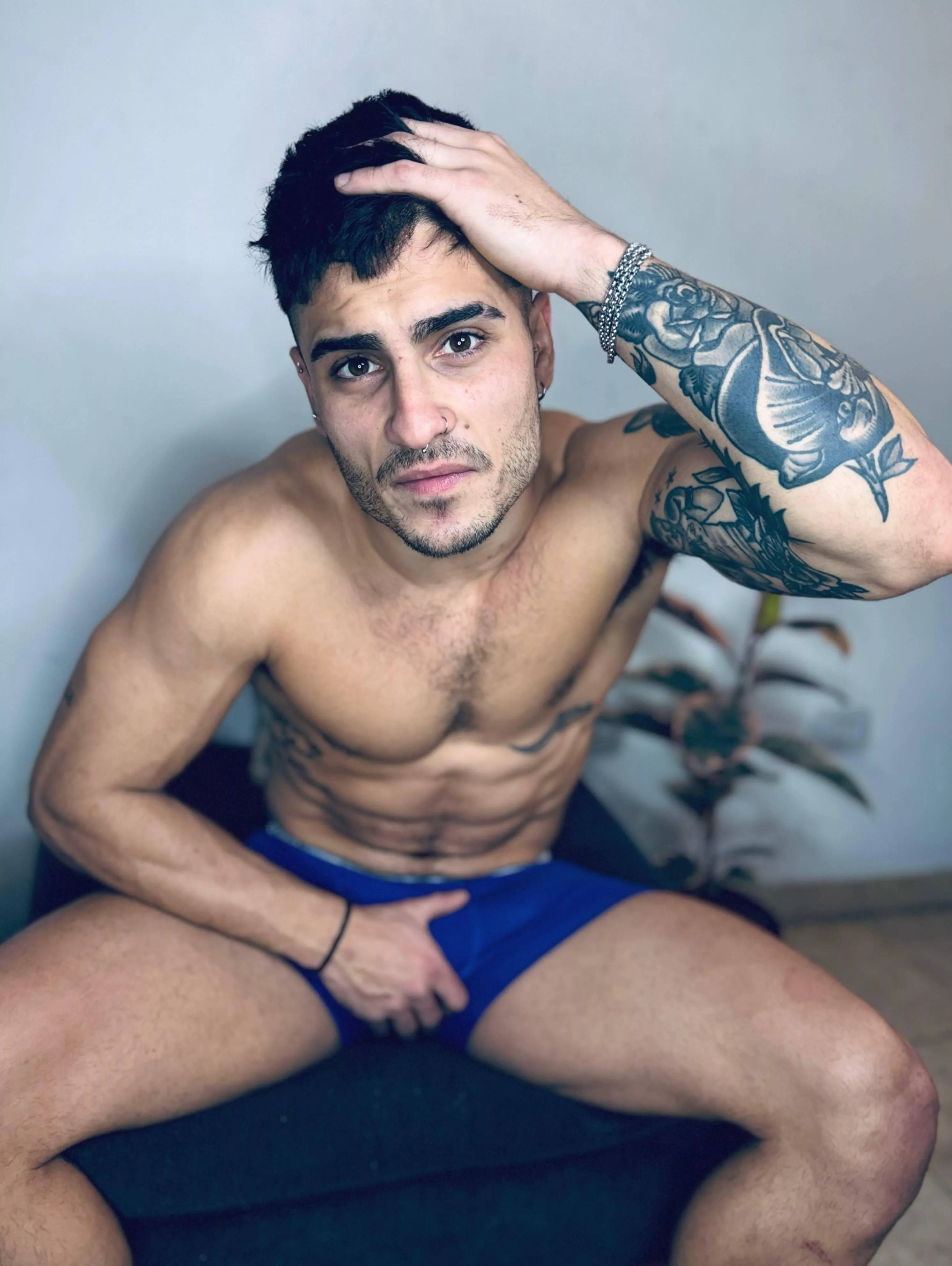 who wants to be the next one i dominate in bed?