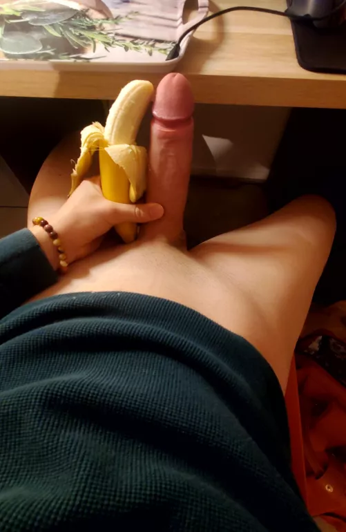 [18] What do you prefer for dessert? 😋