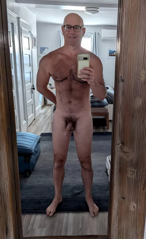 How do you like my outfit?