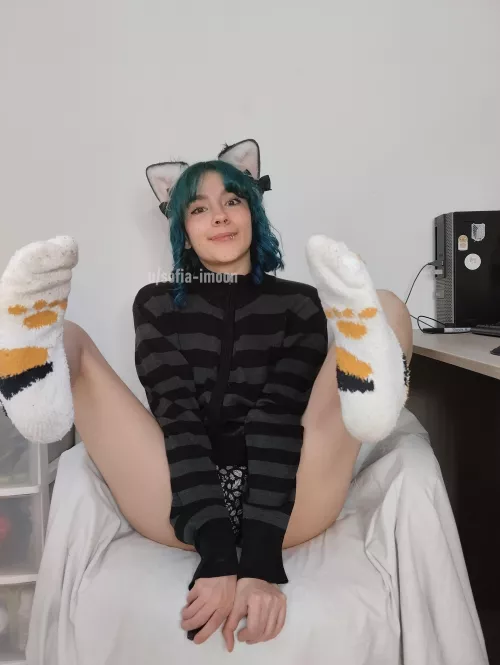 I want to play on your lap Master