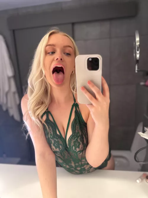 I want to taste you 😛