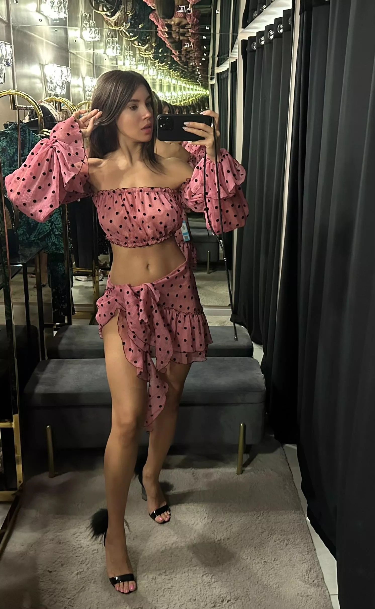 It seems that no one likes this dress