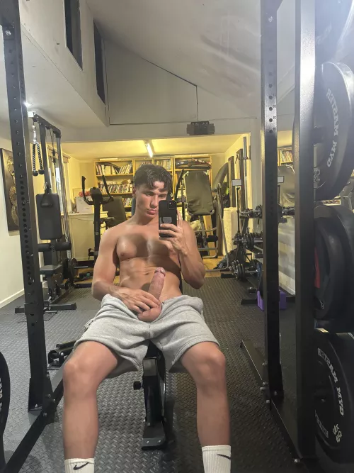 Massive Sausage, wanted to breathe