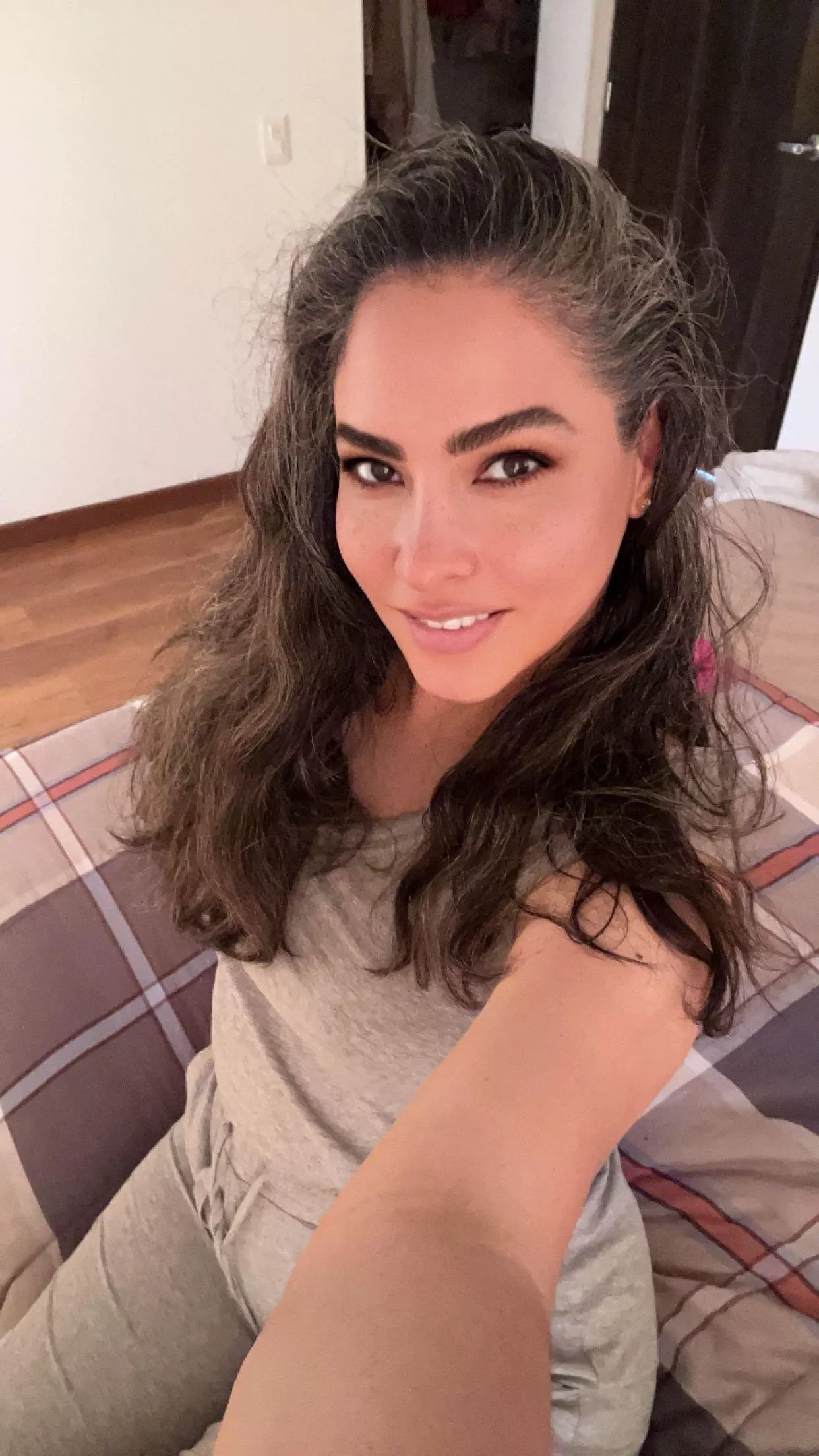 Still classy even in bed 