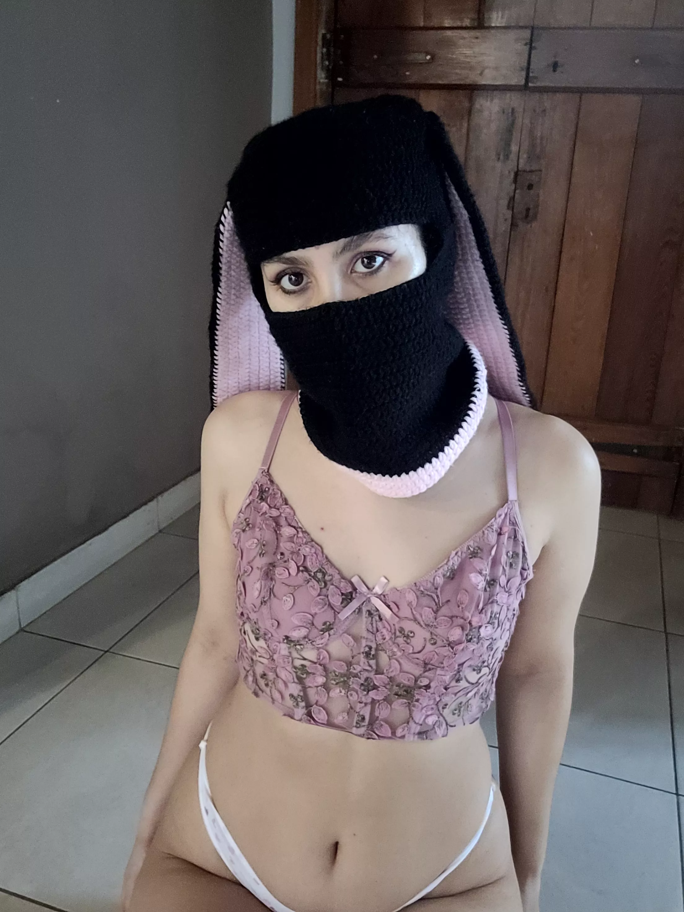 Do you prefer to put your tongue or your cock in?