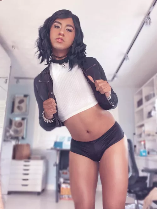 I am loving this aesthetics 💅