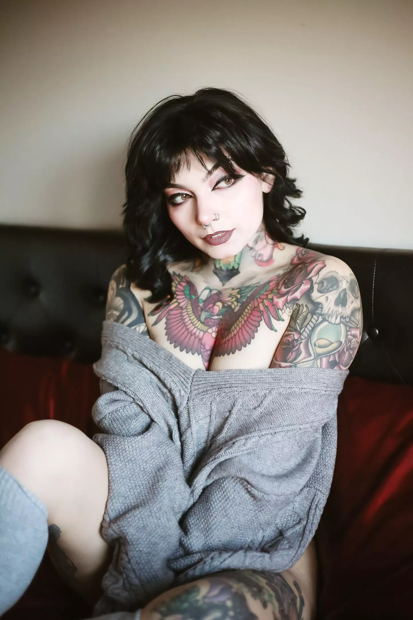 I'll be your goth slut that will make yours throb all day