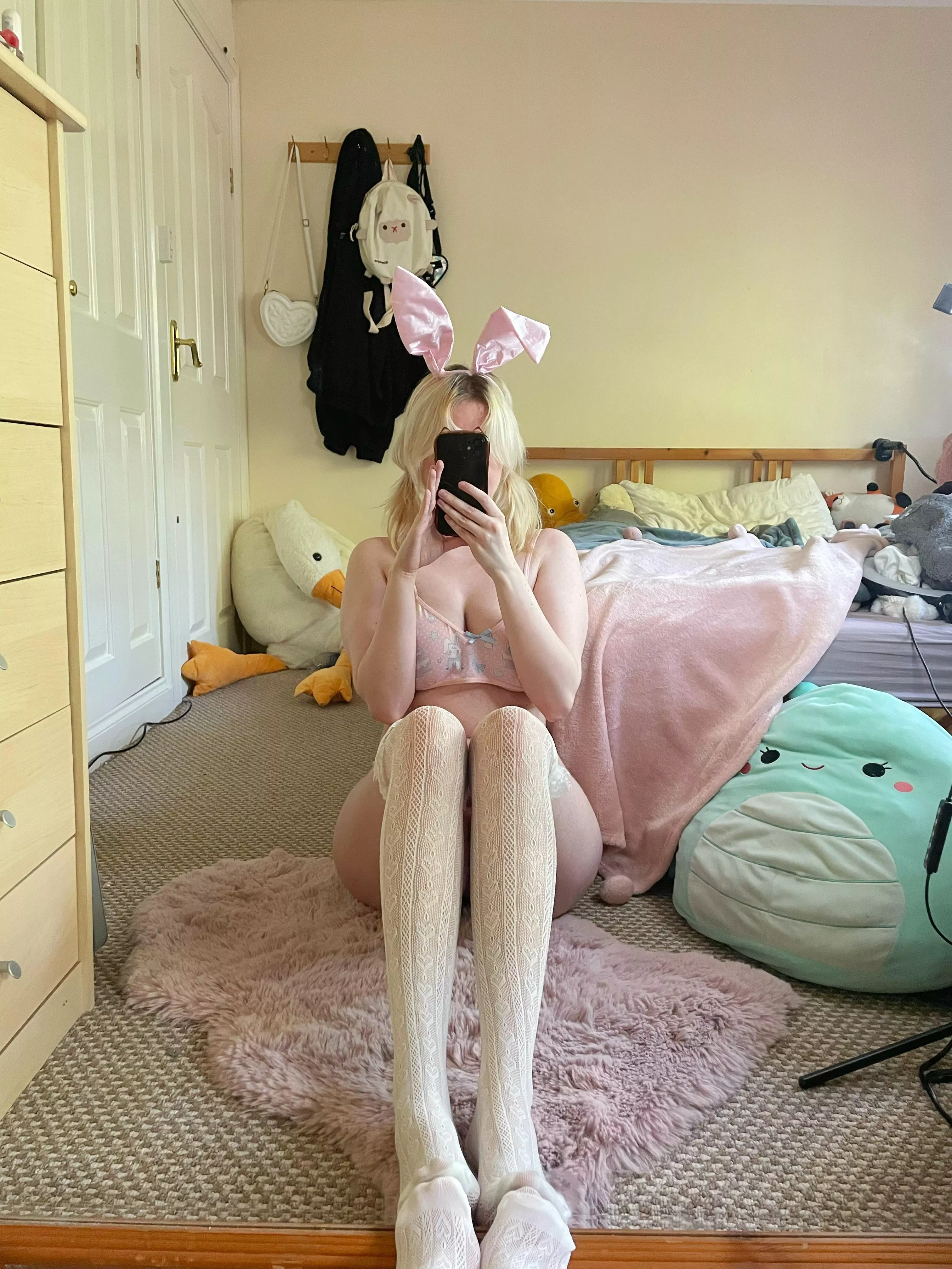 Wanna see my ears flop as you fuck me rough