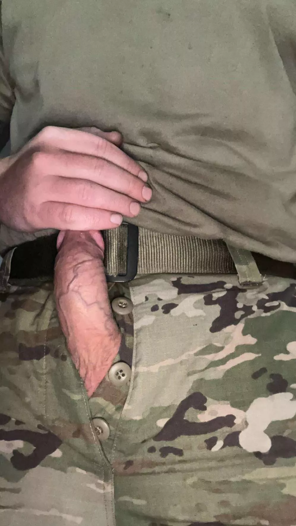 [31] Long Mondays make for playtime