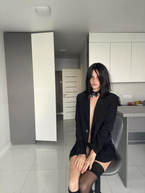 Can I get a job as a secretary in your company?