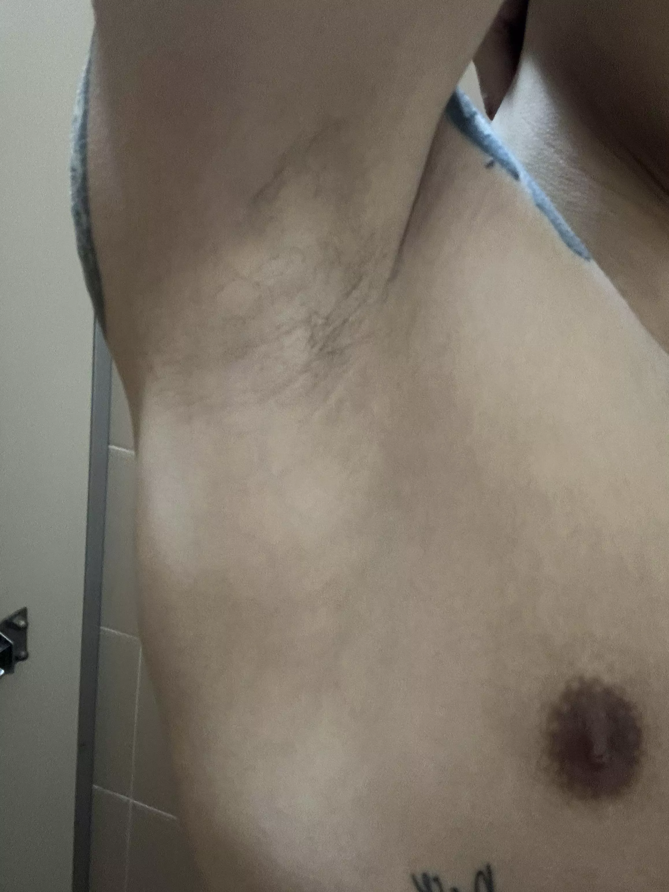 Do you wanna lick it? 😛