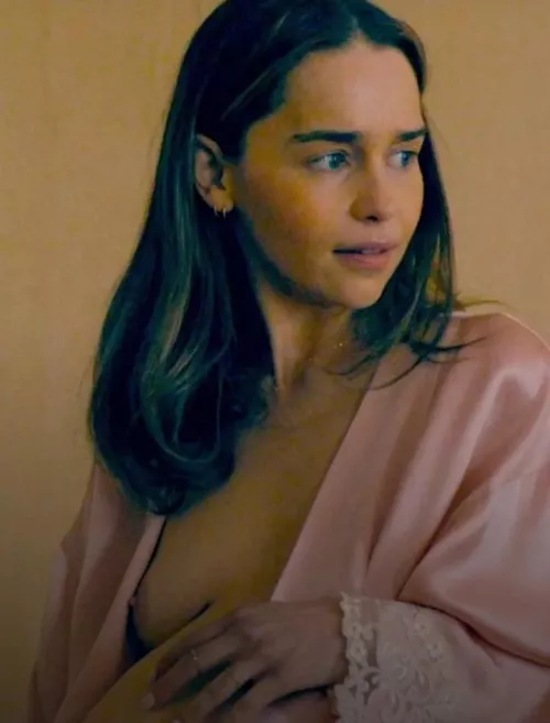 Emilia Clarke 