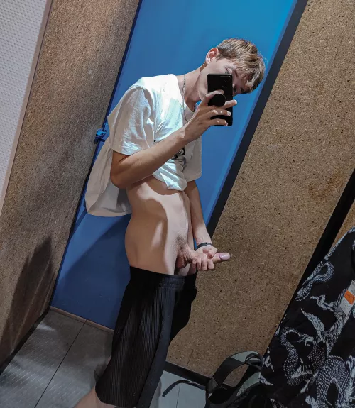 got horny while shopping 🫣