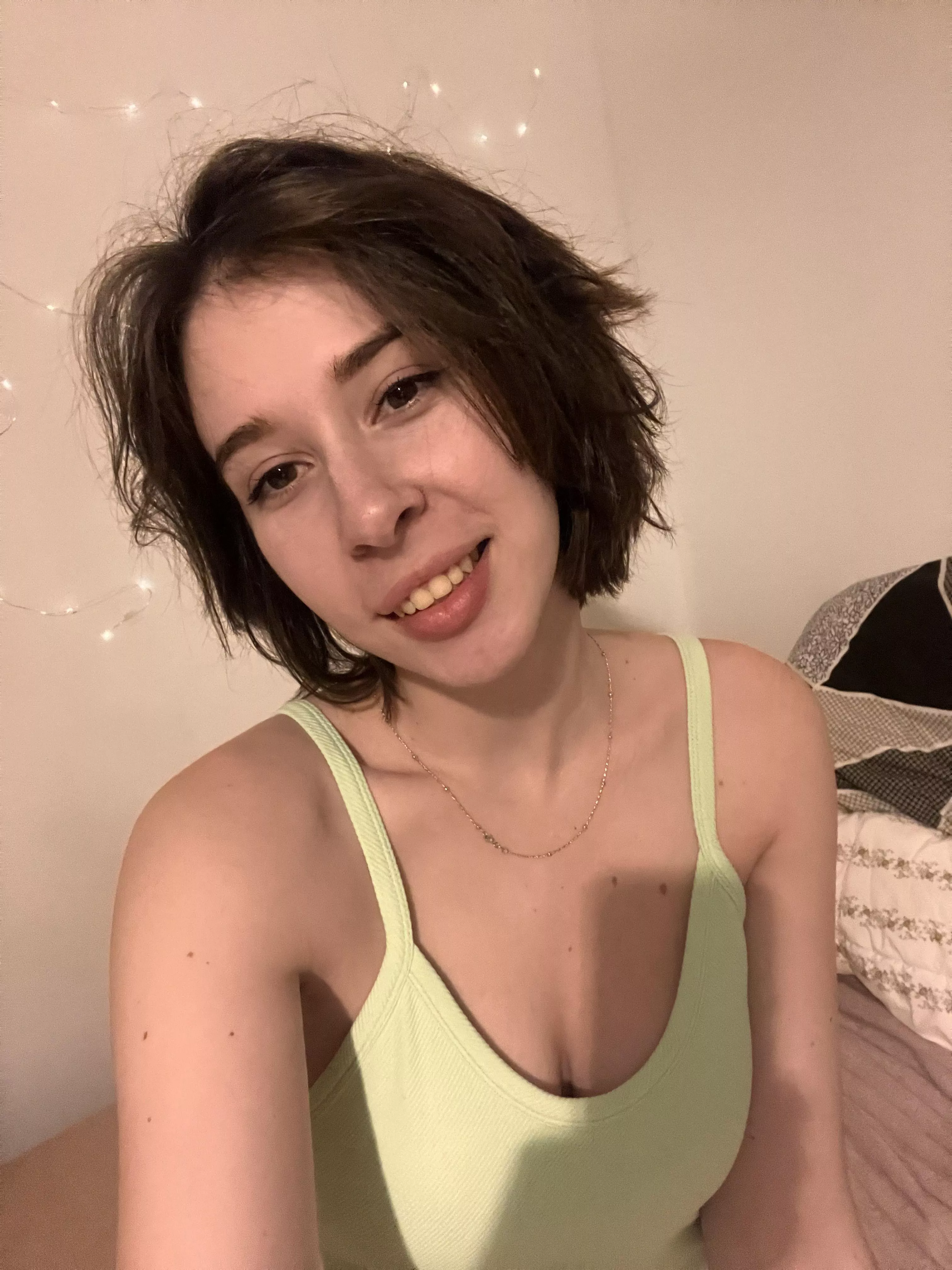 I insist that you make a mess in my face [wife]