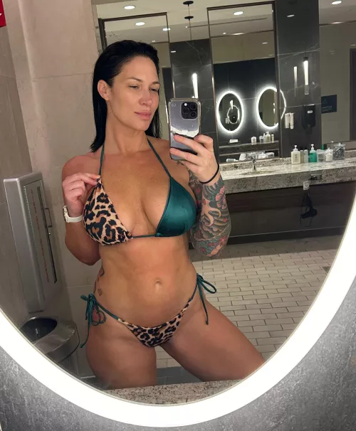 Im still hanging onto bikini days 