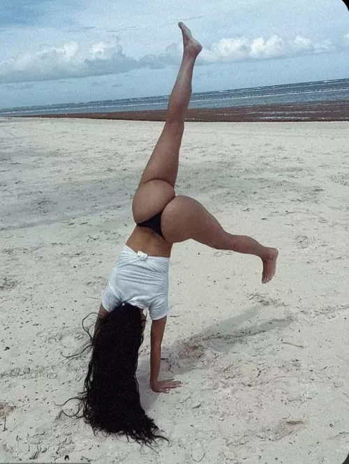 Imagine seeing that ass on the beach 