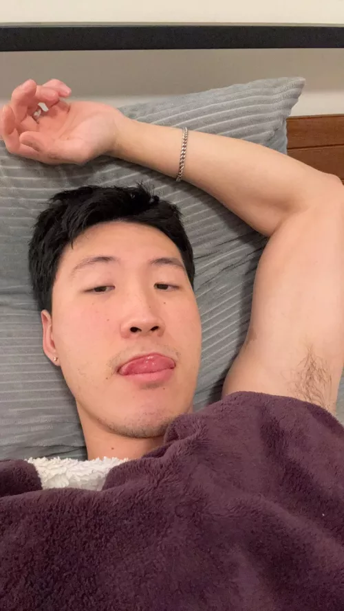 Korean guy here..😋 