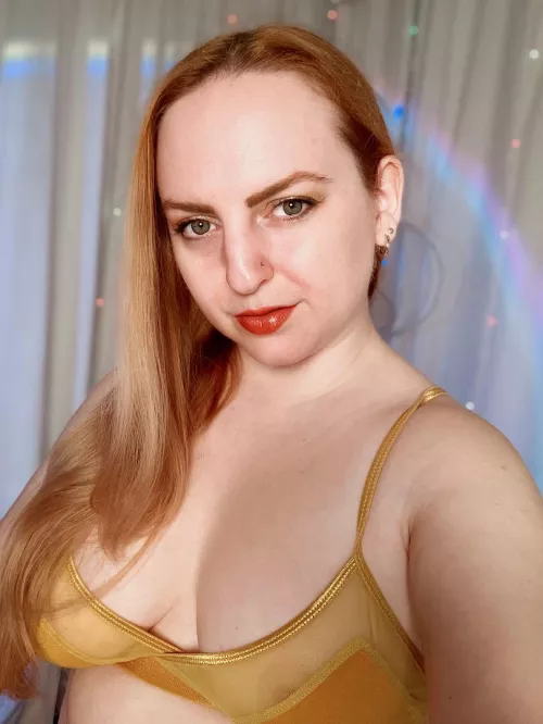 Late night stream back for round two 💚