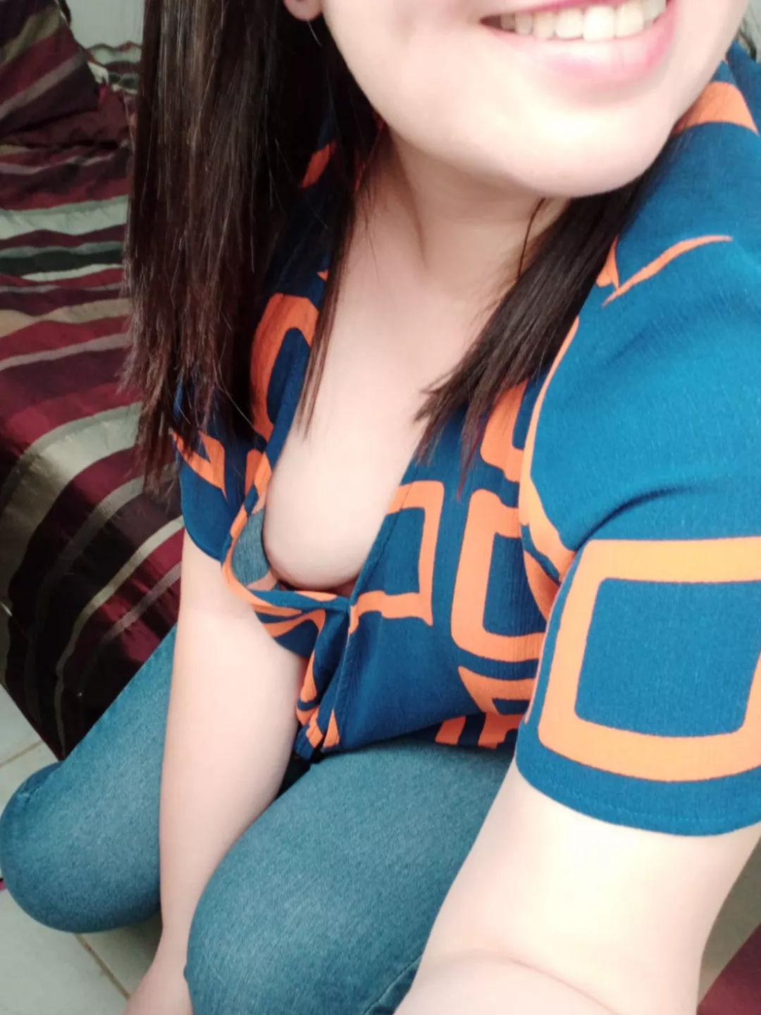 Lean in and smell my perfume...