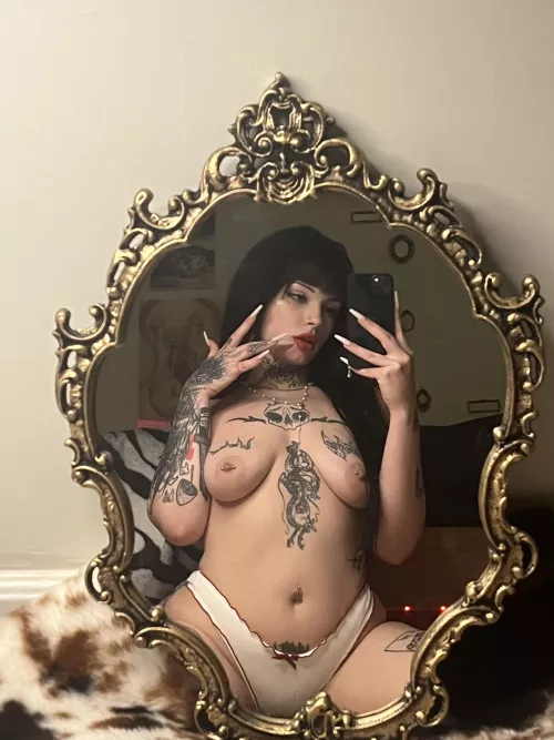 Mirror, mirror, on the wall, show me the girl who’s the naughtiest of all.