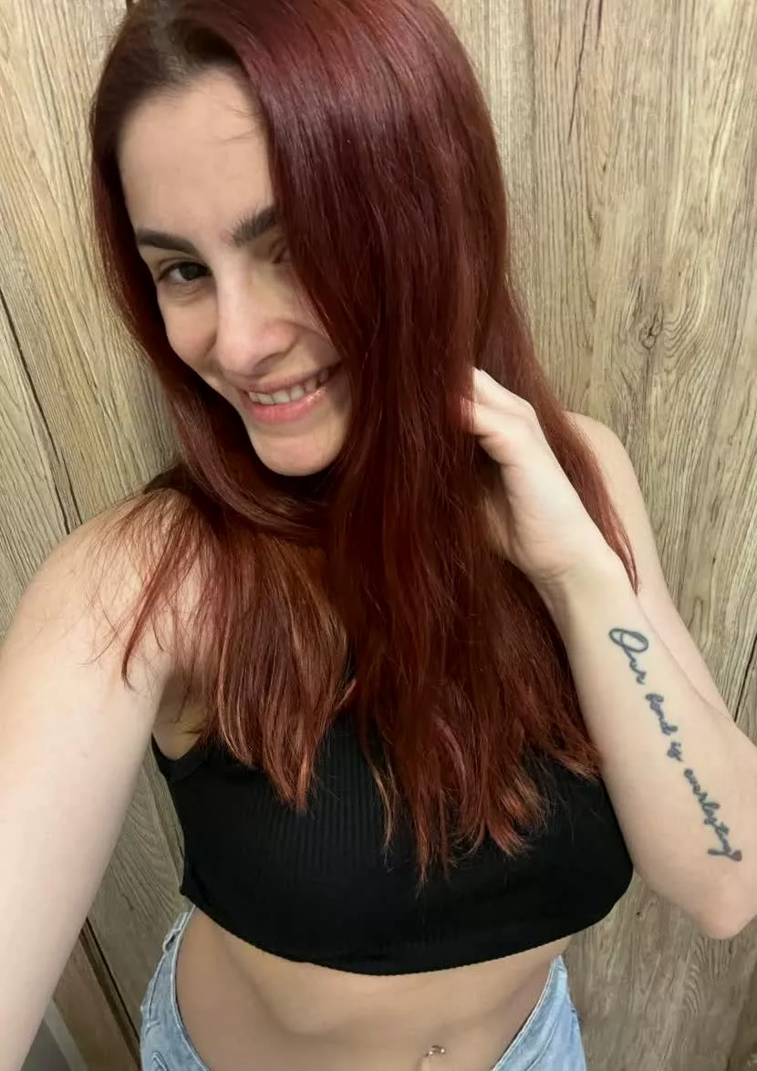 Pierced belly button for your eyes and lips to kiss on